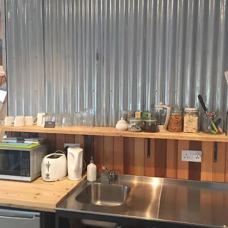 St Awaries Studio, Carne 아파트 로슬레어