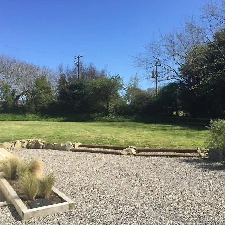 St Awaries Studio, Carne 아파트 *