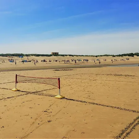 St Awaries Studio, Carne *