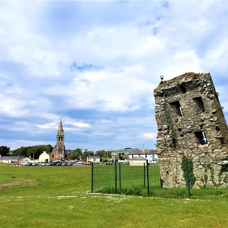 St Awaries Studio, Carne 아파트 *